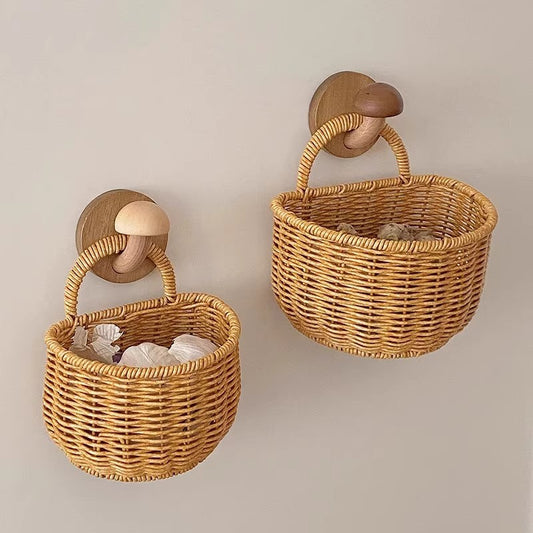 5-Piece Rattan Wall-Mounted Storage Basket Set: Cute and natural style, create a small wall storage paradise